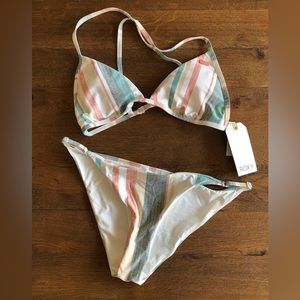 *NWT* Roxy Striped Bikini